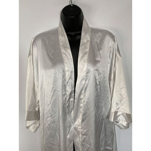 Victoria's Secret Women’s I Do Bride Rhinestone Bridal Robe White One Size - Picture 1 of 6